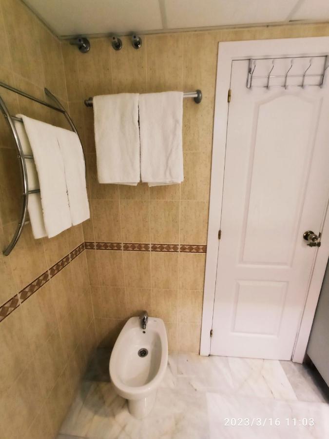 Apartamentos Los Hidalgo Golf Manilva Dış mekan fotoğraf