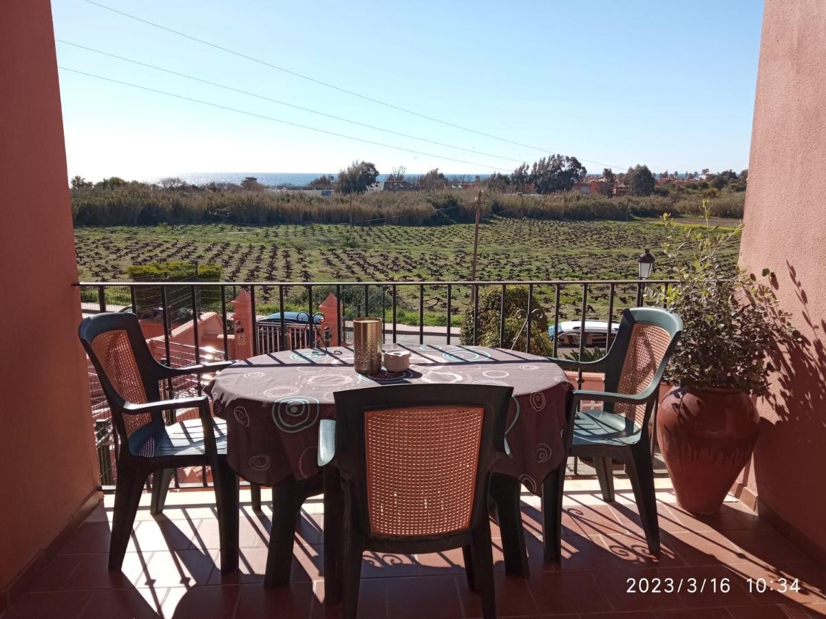 Apartamentos Los Hidalgo Golf Manilva Dış mekan fotoğraf